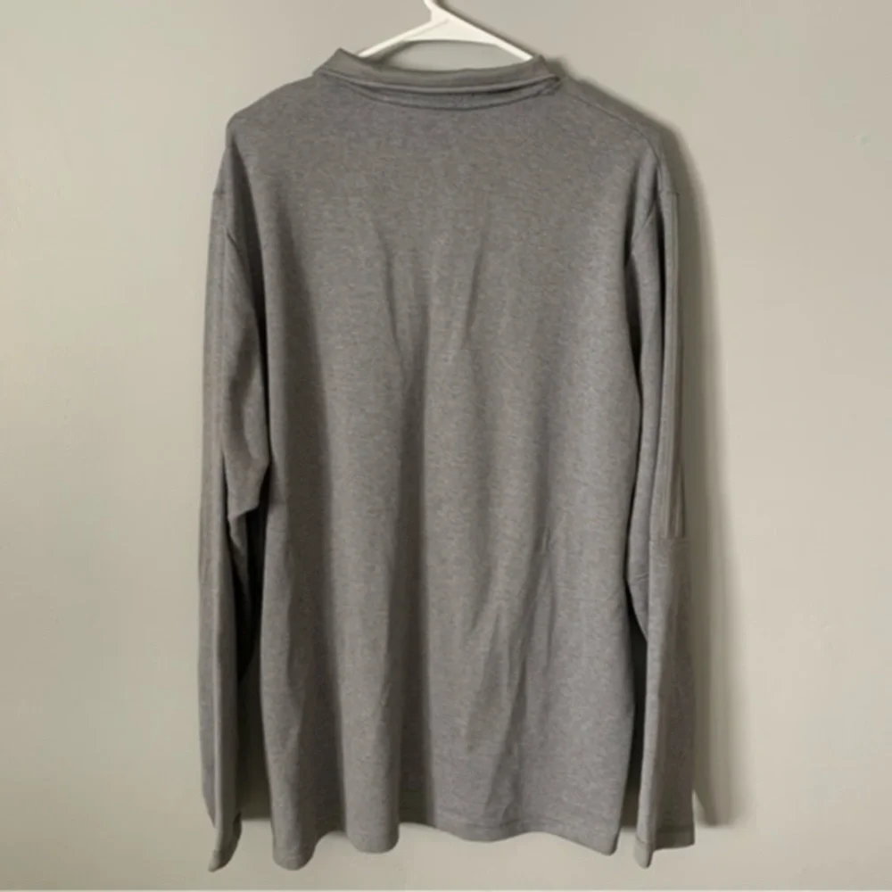 NWT. ADIDAS 3 Stripes 1/4 Zip Long Sleeve